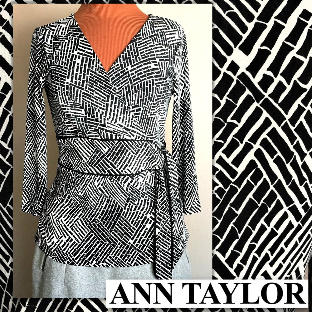 ANN TAYLOR Graphic Print Crossover Faux Wrap Top